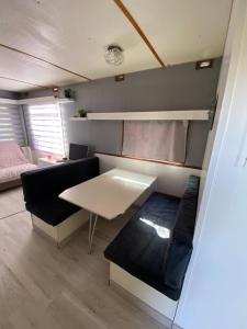 Campings Bungalow confortable proche de la mer : photos des chambres