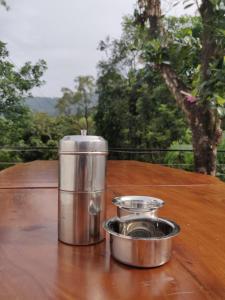 Birds eye Estate, glamping domes