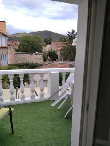 Appartements appartement Le Boulou centre ville pour 2 adultes-2 enfants - Hebergement de particulier- check in 17h-21h30 : photos des chambres