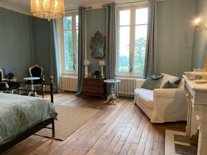 B&B / Chambres d'hotes Chateau du Grand Lucay : photos des chambres