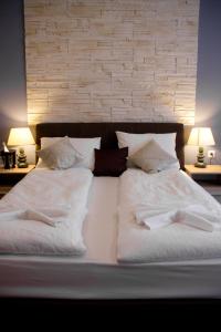 La Pergola & Prestige Panzió