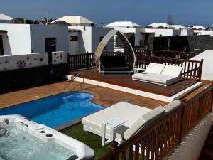 Villa 64, Vista Lobos, private heated pool x jacuzzi, Playa Blanca