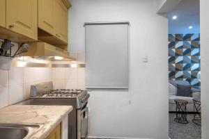 Escape 2BR Apartment in Gazcue Close to Colonial Zone