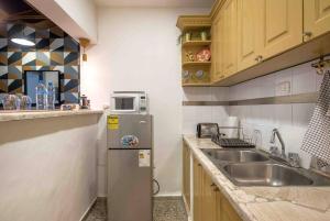 Escape 2BR Apartment in Gazcue Close to Colonial Zone