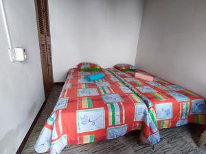 Cabaña 52 en la Aldea Doradal Santorini Colombiano