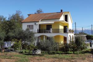 Apartments with parking space Privlaka, Zadar - 667 - 2hvězdičkové hotely ve městě Privlaka