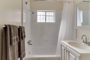 New 4 bedroom Modern Villa in Mar Vista