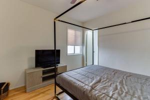 New 4 bedroom Modern Villa in Mar Vista