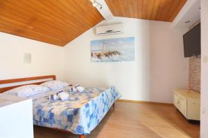 Holiday house with a parking space Brela, Makarska - 788