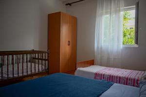 Apartments with a parking space Slatine, Ciovo - 973