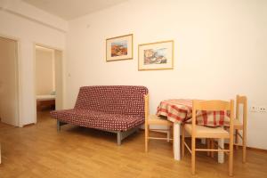 Apartments and rooms by the sea Lucica, Lastovo - 990