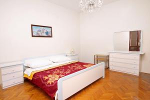 Apartments by the sea Privlaka, Zadar - 666