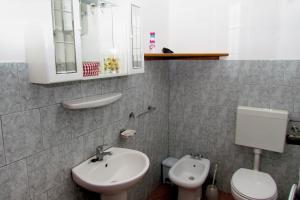 Apartments with parking space Kraj, Pasman - 696