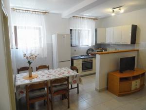 Apartments with parking space Biograd na Moru, Biograd - 860
