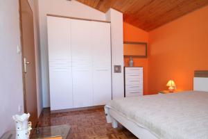 Apartments by the sea Kali, Ugljan - 837