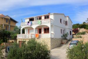 Apartments with a parking space Sali, Dugi otok - 908