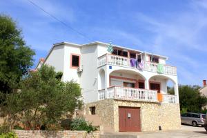 Apartments with a parking space Sali, Dugi otok - 908