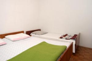 Apartments by the sea Savar, Dugi otok - 892