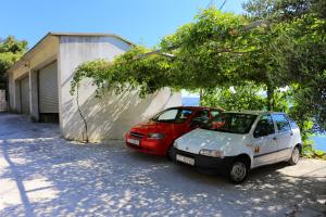 Apartments by the sea Stanici, Omis - 1031