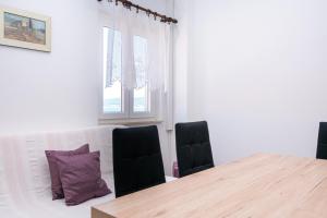 Apartments by the sea Pasman - 694