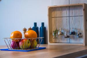 Apartments by the sea Maslinica, Solta - 776