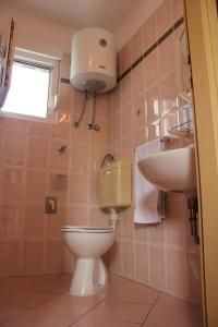 Apartments by the sea Lukoran (Ugljan) - 836