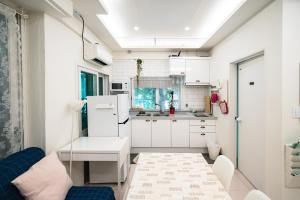 HONGDAE HELENS HOUSE