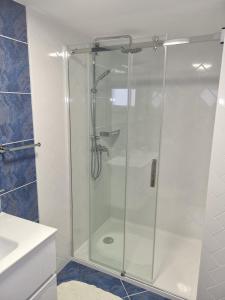 Apartments by the sea Postira, Brac - 706