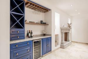 Luxury Apartments in Centro San Miguel de Allende with Rooftop & Jacuzzi