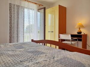 Apartments with parking space Silo, Krk - 18752