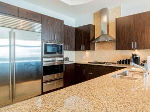 Turquoise Place #2805C