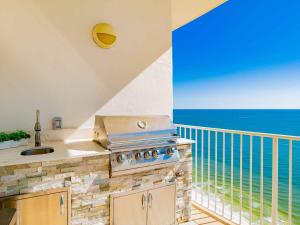 Turquoise Place #2805C