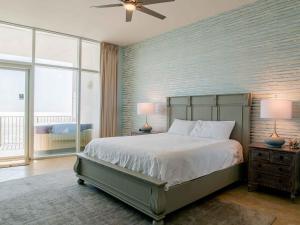 Turquoise Place #2805C