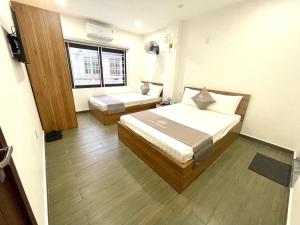 Little Vietnam Hotel - Cát Bà