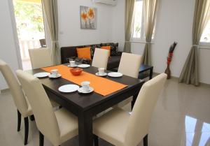 Apartments with swimming pool Baska, Krk - 18733