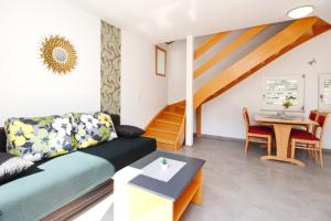 Apartments by the sea Baska, Krk - 18771