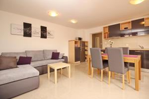 Apartments with swimming pool Baska, Krk - 18780