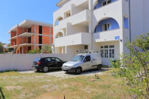 Apartments with a parking space Businci, Ciovo - 18800