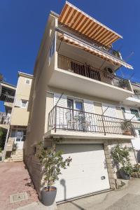 Apartments with a parking space Podgora, Makarska - 18811