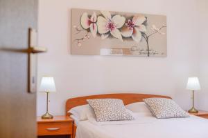 Family-friendly apartments with swimming pool Okrug Gornji, Ciovo - 18827