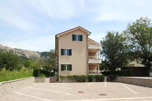 Apartments by the sea Baska, Krk - 18845