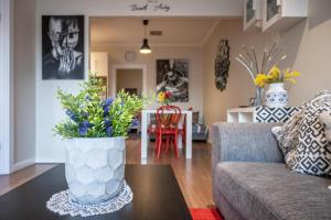 Irenes Seaside Villa