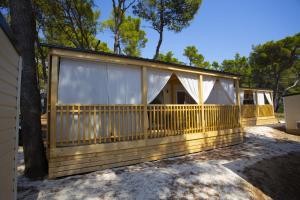 Apartments with a parking space Promajna, Makarska - 18846