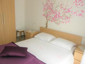 Apartments with parking space Baska, Krk - 18871