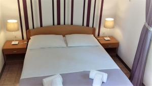 Apartments with parking space Baska, Krk - 18878