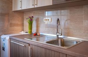 Holiday house with a parking space Mundanije, Rab - 18889