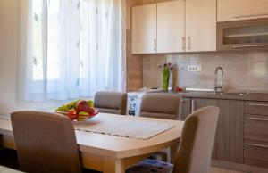 Holiday house with a parking space Mundanije, Rab - 18889