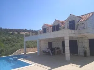 Family friendly house with a swimming pool Povlja, Brac - 18902 - Novo Selo