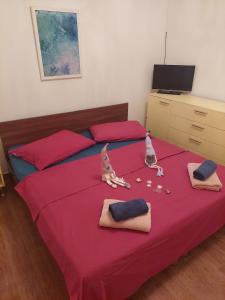 Apartments with parking space Palit, Rab - 18900