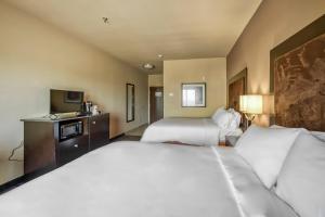 Queen Room with Two Queen Beds - Hearing Accessible room in Holiday Inn Express and Suites Beeville an IHG Hotel